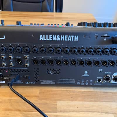 Allen & Heath Qu-5D + AB168 Stage Box image 3