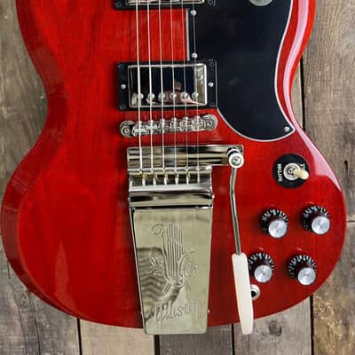 SG Standard 61 Maestro Vibrola Vintage Cherry Gibson image 2