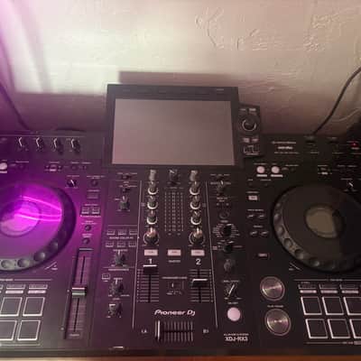 Pioneer XDJ-RX3 2-Channel Rekordbox / Serato All-In-One DJ System 2021 - Present - Black image 3