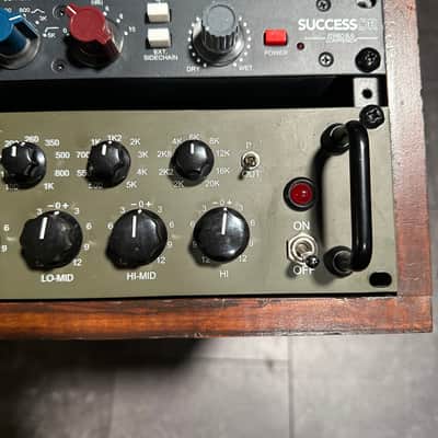 JDK Audio R24 Dual-Channel 4-Band Equalizer 2010s - by API image 4