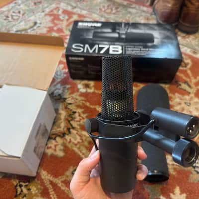 Shure SM7B Cardioid Dynamic Microphone 2001 - Present - Black image 3