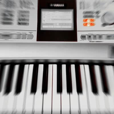 MUST SEE!!! YAMAHA DGX 305 SEMI-WEIGHTED 76-KEY DIGITAL PIANO IN AMAZING CONDITION! image 7