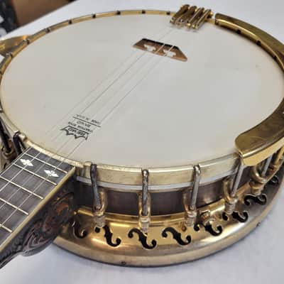 B&D Silver Bell, Model 3, Plectrum Banjo, circa 1926, with original case image 2