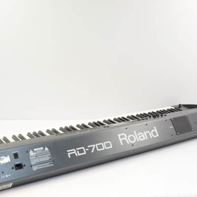 Roland RD-700 88-Key Digital Piano  w/ Gig Bag RD700 image 11