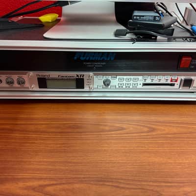 Roland Fantom-XR Rackmount Synthesizer Module 2004 - 2010 - Silver