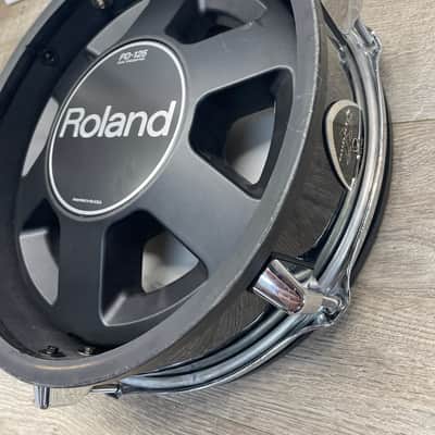 Roland PD-125BK V-Pad 12" Dual Trigger Mesh Drum Pad w/ Pearl Snare Stand image 11