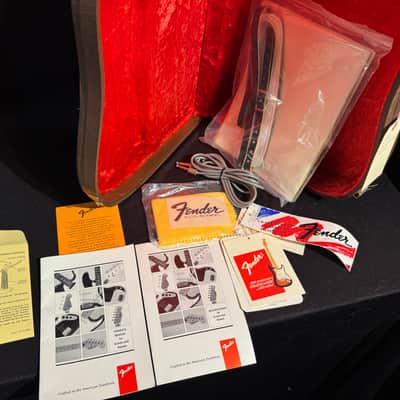 1994 40th Anniversary Limited Edition Stratocaster image 12