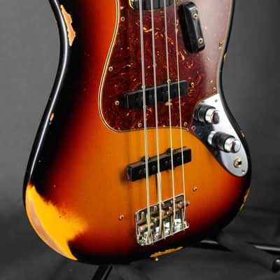 Fender Custom Shop '62 Jazz Bass Relic Reissue - 3 Color Sunburst image 8