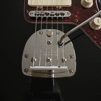 Fender Classic Player Jazzmaster Special with Rosewood Fretboard 2009 - 2017 - Black image 3
