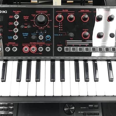 Roland JD-Xi Synthesizer