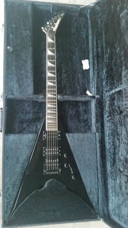 Jackson KV Pro Dave Mustaine Signature King V Guitar W/ Hardshell