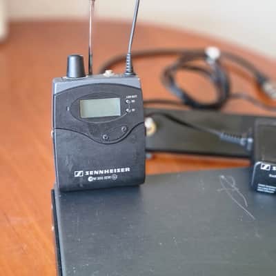 Sennheiser Sennheiser EW 300 IEM G2 SR 300 + EK 300 Stereo UHF 830-866MHz Rack image 3