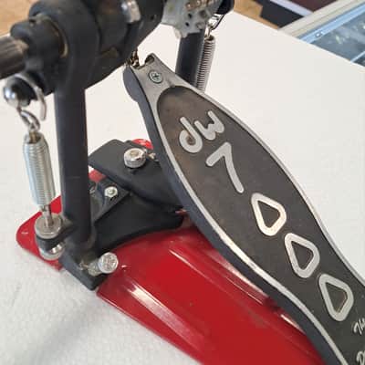 DW 7000 Series Double Bass Drum Pedal RED image 3