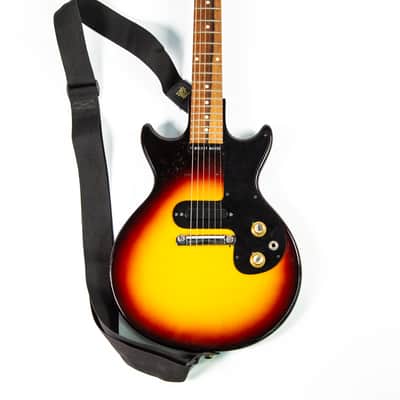Gibson 1970s Melody Maker Electric Guitar Owned By Billie Joe Armstrong Of Green Day image 3