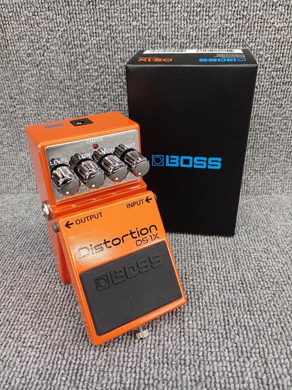 Boss DS-1X
