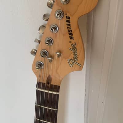 Fender American Performer Mustang - Vintage White image 8