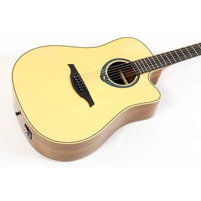 Lag Guitars Tramontane HyVibe THV20DCE Dreadnought Acoustic-Electric Smart Guitar Regular Natural image 3