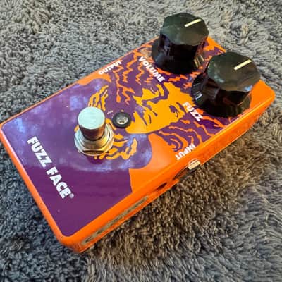 Dunlop JHM1 Jimi Hendrix Signature 70th Anniversary Fuzz Face 2012 - Graphic image 2