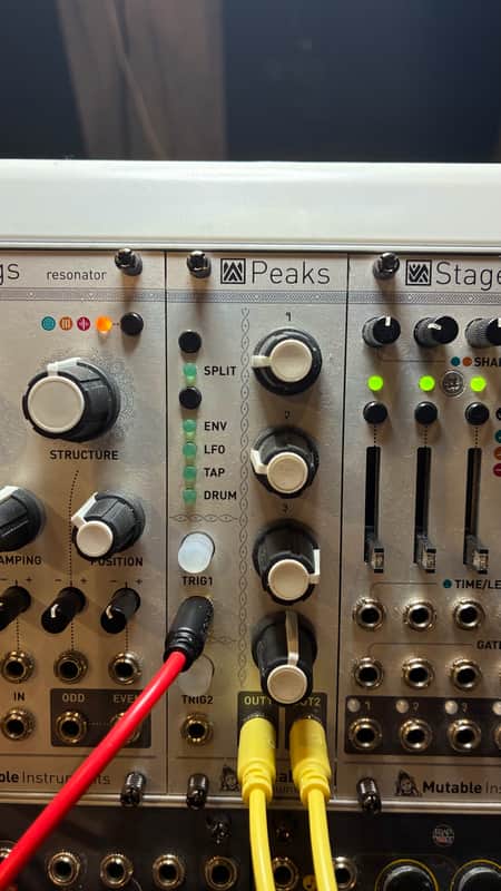 Mutable Instruments Peaks