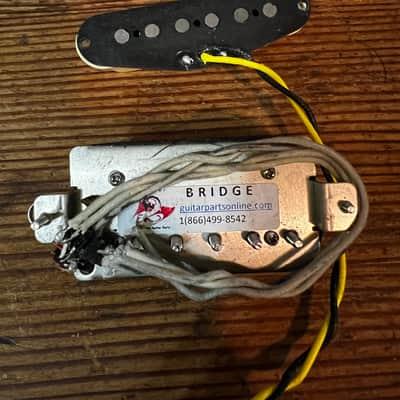 Dragon Fire Bridge Pickup 2000s - Cream image 2