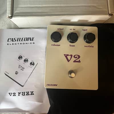 Castledine V2 Fuzz image 1