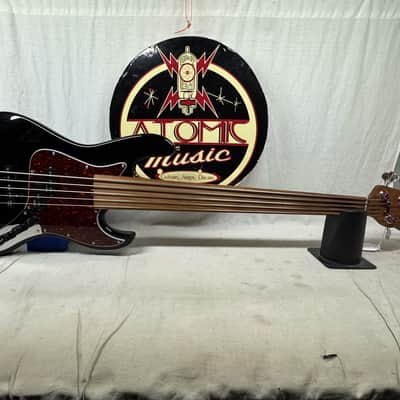 Sadowsky MetroExpress Hybrid P/J Fretless 5-string Bass - Black image 1