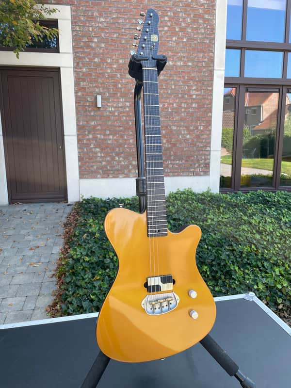 Tao Guitars T-Bucket 2022 - Gold/ Black image 1