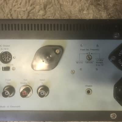 Brüel & Kjaer Tracking Frequency Multiplier Type 190 1960's - Olive green image 5