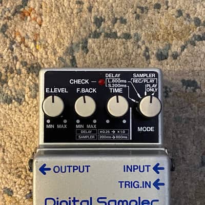 Boss DSD-2 Digital Sampler / Delay MADE IN JAPAN Blue Label 1986 image 3