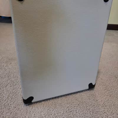 EVH 5150 III 30-Watt 1x12" Guitar Speaker Cabinet - Ivory image 4