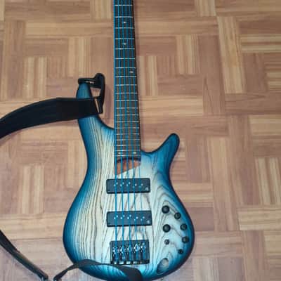 Ibanez 2021 SR605 Cosmic Blue 5 String Bass image 3