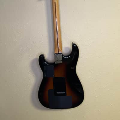 Fender G-5 VG Stratocaster 2012 - 2015 - 3-Color Sunburst w/ Gig Bag image 14