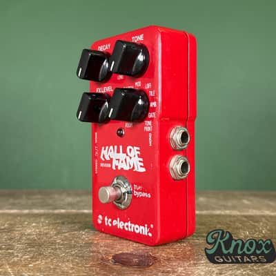 TC Electronic Hall of Fame Reverb 2011 - 2017 - Red image 1