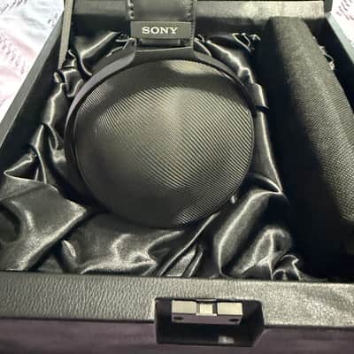 MINT Sony MDR-Z1R image 3