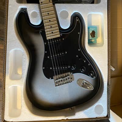 Leo Jaymz Leo Jaymz 2025 - Black/ silver burst with maple neck and fingerboard image 9