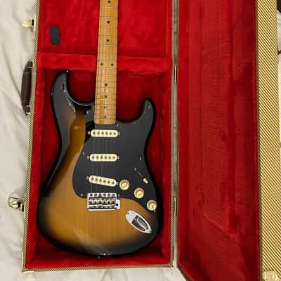 Fender Japan ST-57
