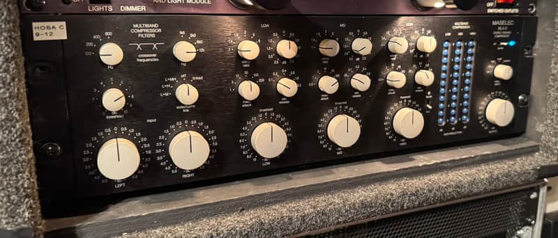 Maselec MLA-3 Stereo Triband Compressor 2010s - Black image 1