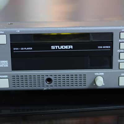 Studer D731 CD Player with famous Philips TDA1547 DAC7 image 8