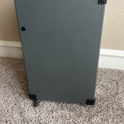 Peavey MAX 208 200-Watt 2x8" Bass Combo 2018 - Present - Gray / Black image 4