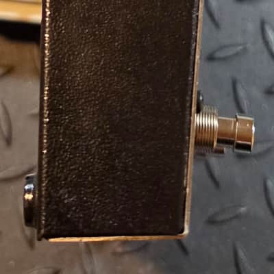 Electro-Harmonix HOG Guitar Synthesizer Harmonic Octave Generator WITH Foot Controller image 16