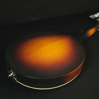Eastman MD304E Electric A Style Oval Hole Electric K&K Mandolin with Bag image 16