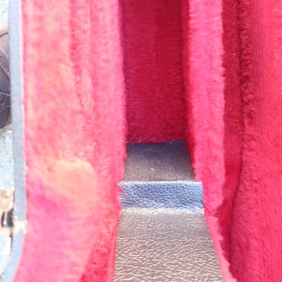 Vintage 1970s-1980s Martin "Side Hatch" Rare Guitar Case Acoustic Guitar Case With Red Fuzzy Lining Fits Dreadnought Classical Fits 44 x 17 1/4 x 4 to 5 Height Harmony Kay Silvertone Gibson Martin image 5