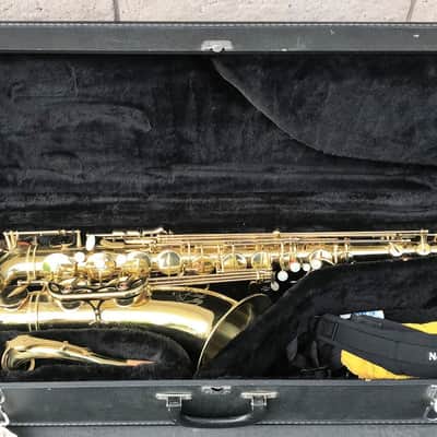 Conn International Tenor Saxophone Sax 86M w/ Case & Accessories image 3