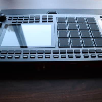 Akai MPC Live III Standalone Sampler - Black image 5