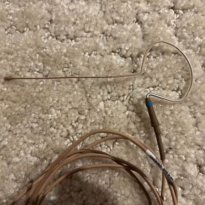 Countryman E6 Omnidirectional Earset Microphone with Duramax Cable and 3.5mm Locking Connector, Tan (1 of 3) Bild 4