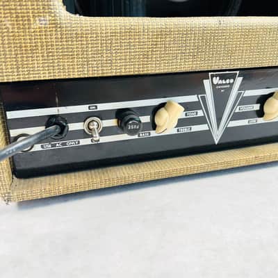 National Valco Chicago 51 1x10" Combo Amplifier 1954 - Tweed image 8