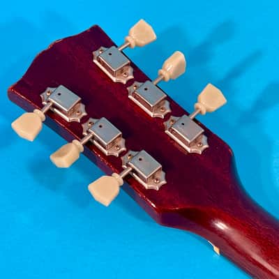 Gibson J-45 1966 - Cherry Sunburst image 13