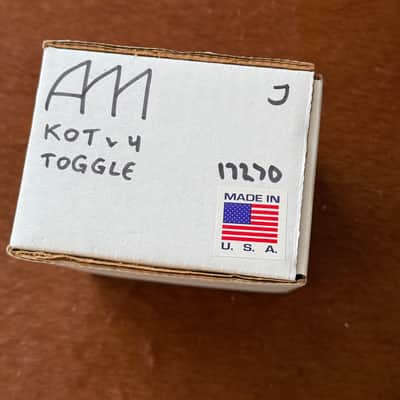 Analogman King of Tone V4 with Red Side High Gain Option and Mode Toggle Switch 2009 - Present - Graphic image 4