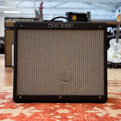 Fender Hot Rod DeVille 212 60 Watt 2x12" Guitar Amplifier w/Spring Reverb imagen 1