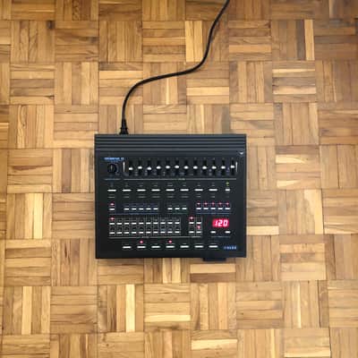 ☆ Rare ☆ Elka Drumstar 80 – Italo Disco Drum machine + RAM Card and Manuals! The Italian Linn Drum! image 8